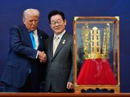 Handelsabkommen geklärt: Südkoreaner wickeln Trump mit Goldkrone um den Finger