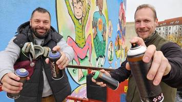 riesiges wandgemälde macht berliner schule zum optischen highlight