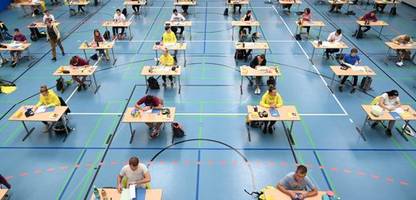 Digitale Schulen: KI im Abitur in NRW als richtiger Schritt – Kommentar