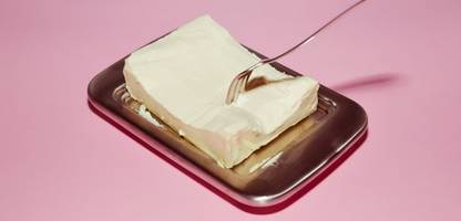 butter-preis sinken, supermärkte und discounter unterbieten sich gegenseitig