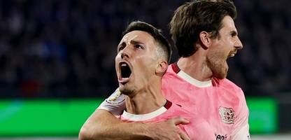 DFB-Pokal: VfB Stuttgart gewinnt Duell der Bundesligisten gegen Mainz, Leverkusen zittert sich gegen Paderborn weiter