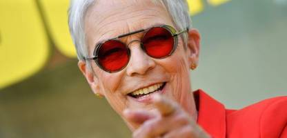 Jamie Lee Curtis meint, sie sei nur zufällig Schauspielerin geworden