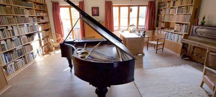 hereinspaziert in carl orffs komponierzimmer