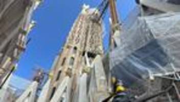 Barcelona: Sagrada Família löst Ulmer Münster als höchsten Kirchturm der Welt ab