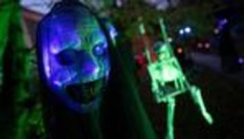 Scherz oder Straftat?: Halloween in Hessen: LKA warnt vor strafbaren Streichen