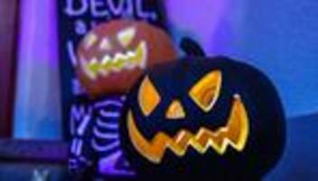 Scherz oder Straftat?: Polizei warnt: Halloween-Streiche können teuer werden