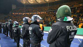 hochrisikospiel: berlins polizei bereitet historischen spieltag vor