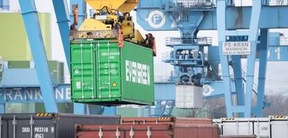 Deutsche Wirtschaft stagniert, Arbeitslosenzahlen sinken nur leicht