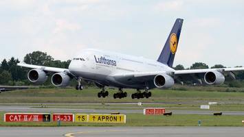 lufthansa will a380 noch jahrelang fliegen – lob für riesen-airbus