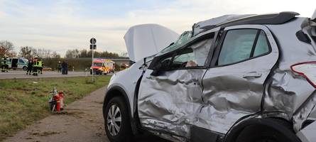 tödlicher unfall bei gundelfingen: ging ein wendemanöver schief?