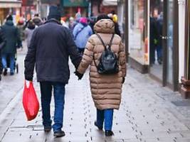 Deutlich über Inflation: Rente könnte 2026 um 3,73 Prozent steigen