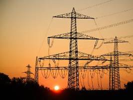 Entlastung nicht überall gleich: Strom-Netzentgelte sollen 2026 stark sinken