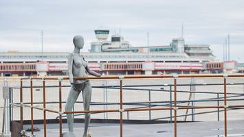 wintermarkt am flughafen tegel sucht teilnehmer – 30 stände geplant