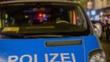 Busfahrer verletzt: Busfahrer am Kopf verletzt - Polizei ermittelt