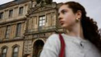 juwelendiebstahl im louvre: staatsanwältin leitet ermittlungen gegen weitere verdächtige ein
