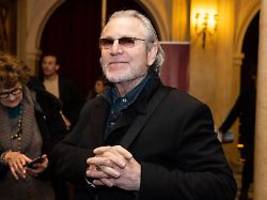 bekannt aus goldeneye: james bond-star tchéky karyo ist tot