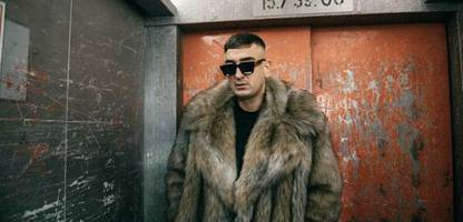 Haftbefehl: Schülerinnen und Schüler wollen Rapper im Lehrplan