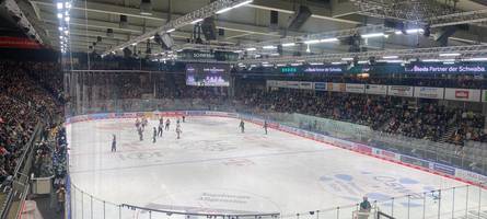 „Sport, Saufen, Emotion“: Mein erstes Mal beim Eishockey