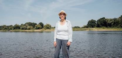 Elbe-Wasserstände gefährden Schifffahrt und Werften: Das große Zittern