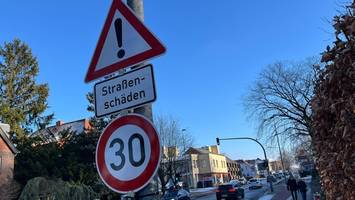 Sparzwang: Warnschilder und Tempolimit statt Sanierung