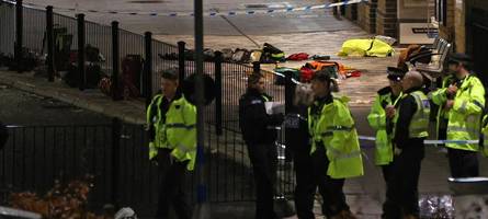 Im Zug niedergestochen: Mehrere Verletzte nach Attacke in England