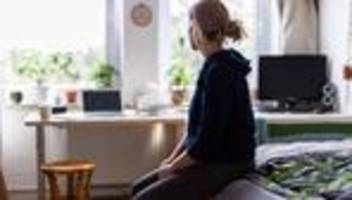 Soziales Leben: Studie: Jeder Dritte in Baden-Württemberg fühlt sich einsam