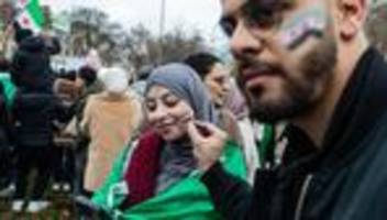 syrien: worum es im streit um die abschiebungen nach syrien geht