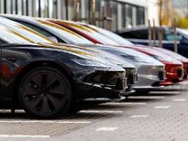 Spekulation auf grünes Licht: Musks Gehaltspaket beflügelt Tesla-Aktie