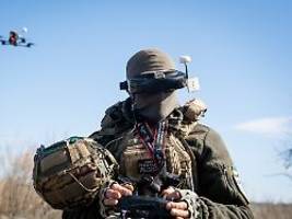 Zwölf Punkte für einen Toten: Ukraine baut Bonussystem für Kämpfende aus