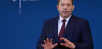 SPD-Chef Lars Klingbeil will alle Stahlimporte aus Russland stoppen