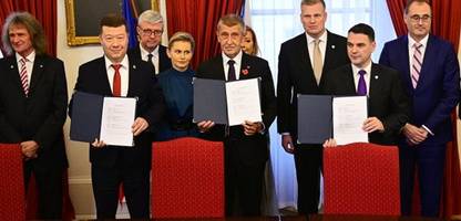 Tschechien: Rechtes Dreierbündnis will regieren