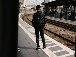 Fernverkehr: Deutsche Bahn im Oktober so unpünktlich wie nie zuvor