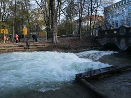 Surfen auf Eisbach unmöglich: „Schon kleine Veränderungen könnten die Welle beeinflussen“