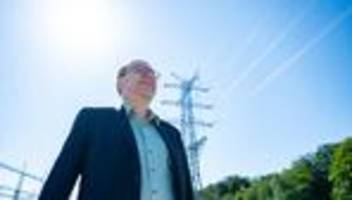 Erneuerbare Energien: Minister fordert günstigen Ladestrom bei Überproduktion