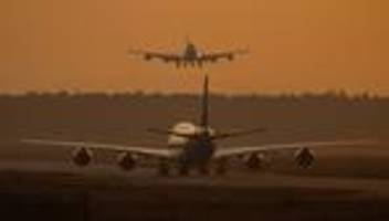 harte gewerkschaftskonkurrenz: betriebsratswahl bei fraport auf der kippe