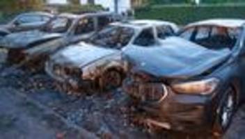 Kriminalität: Ermittler bewerten Autobrand in Hamburg als politische Tat