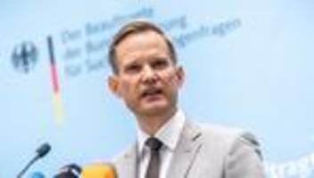 unterhaltung: drogenbeauftragter streeck nennt haftbefehl-doku berührend