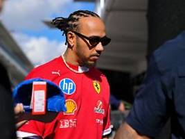 ecclestone spricht klartext: spott für superstar: lewis hamilton entgleitet bei ferrari alles