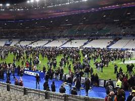 Mehr als 100 dramatische Stunden: Wie die Terror-Nacht von Paris den Fußball erschütterte