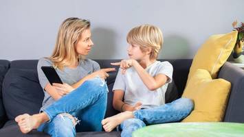 Wie werde ich nicht wie meine Mutter? Expertin entlarvt Eltern-Fehler