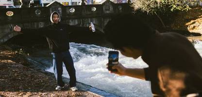 eisbachwelle in münchen vor dem aus? »wenn die welle nicht zurückkommt, wandere ich aus«
