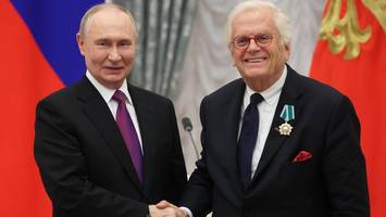 Hamburger Pianist Justus Frantz erhält Freundschaftsorden von Putin