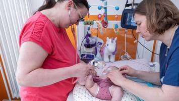 lina (1) muss beatmet werden – so meistern ihre eltern die pflege