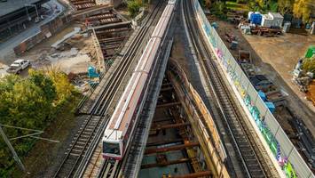 spektakulärer blick: hier können u-bahn-fahrer in die zukunft gucken