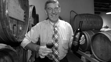 abschied von bergedorfs großem weinhändler und weltenbummler