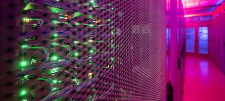 am münchner eisbach entsteht eine ki-fabrik