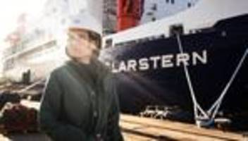 Expeditionsstart: Forschungsschiff Polarstern vor Fahrt in die Antarktis