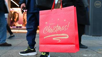 Deutsche wollen weniger Geld für Weihnachtsgeschenke ausgeben