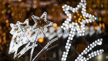 Rechtsextreme spenden für Kudamm-Lichter – Betreiber reagiert