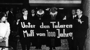„Unter den Talaren Muff von 1000 Jahren“ – Uni ehrt Demonstranten